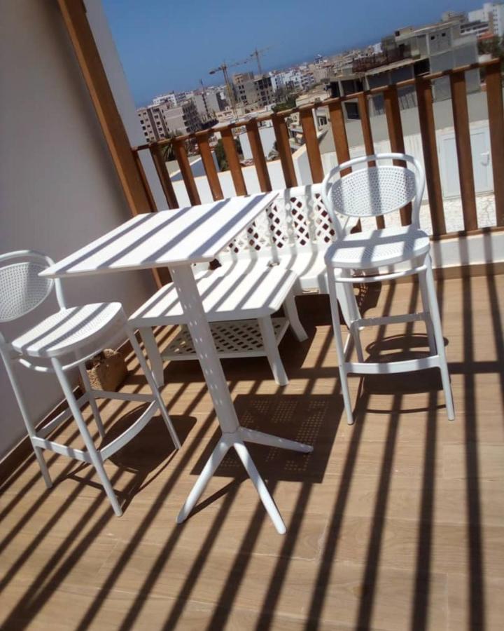 Magnifique Appartement: Luxe Piscine Et Terrasse Aux Almadies Apartment Dakar