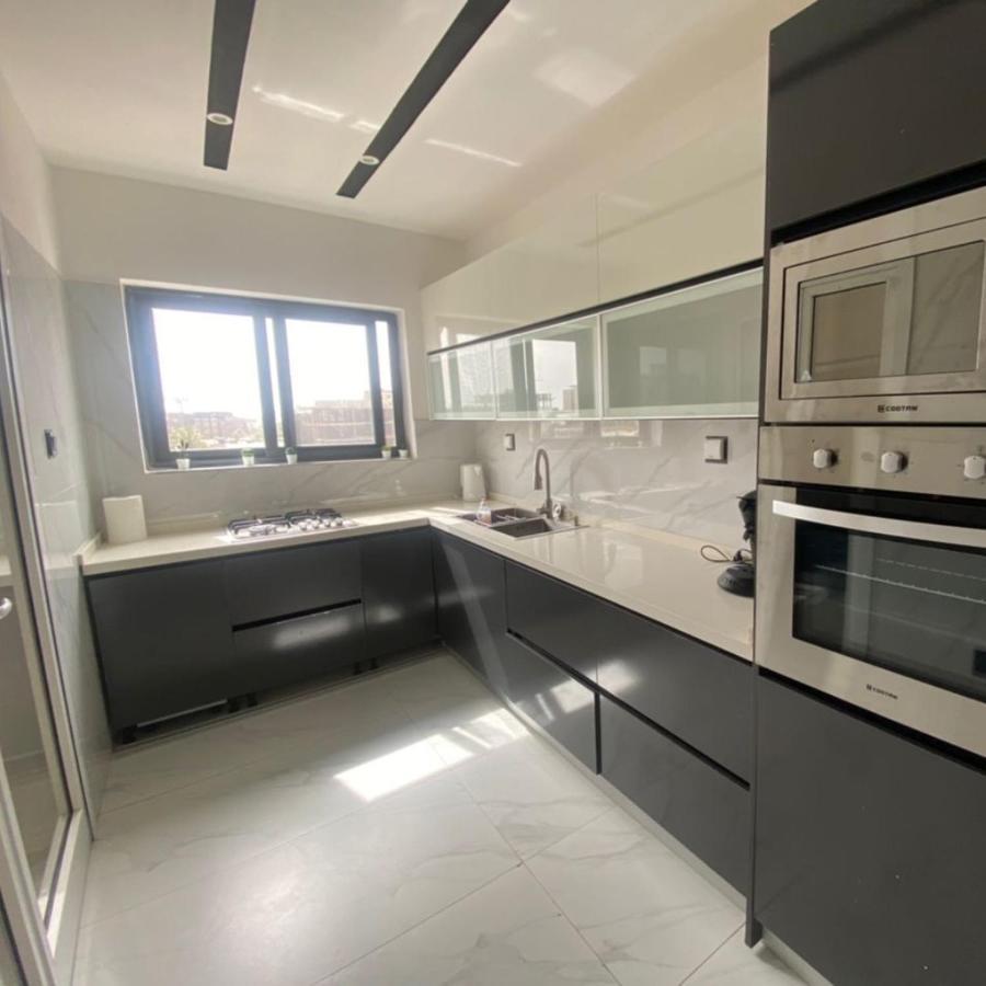 Magnifique Appartement: Luxe Piscine Et Terrasse Aux Almadies Apartment