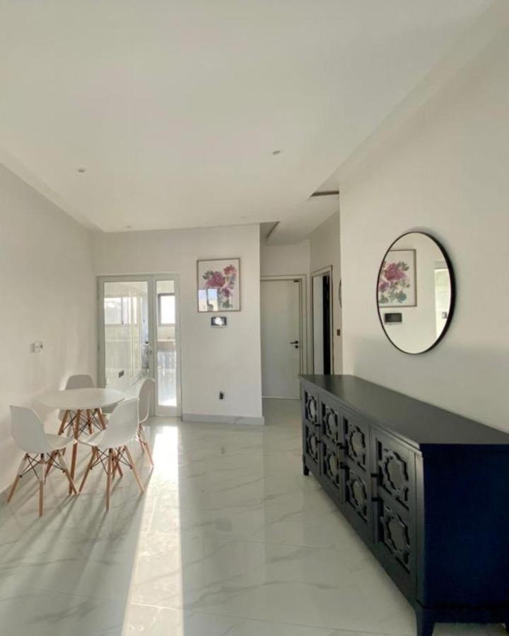 Apartment Magnifique Appartement: Luxe Piscine Et Terrasse Aux Almadies Dakar